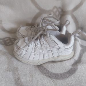 Nike 💥 Toddler's White Leather Sneakers